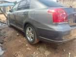 A picture of Toyota avensis 2005 model first body MANUAL DRIVE
