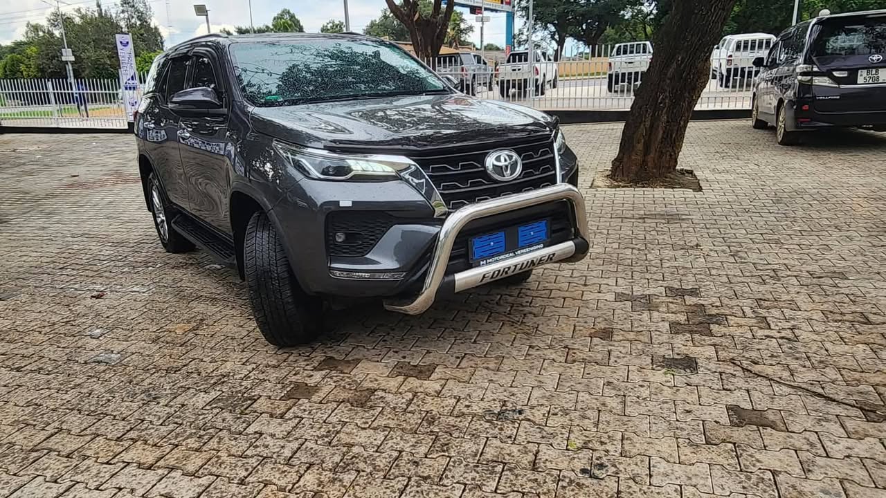 used toyota fortuner