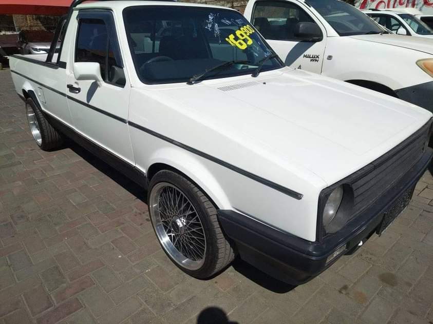 Tumelo E.