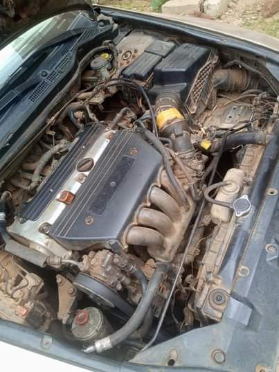 A picture of Honda Accord 2004 manual gear