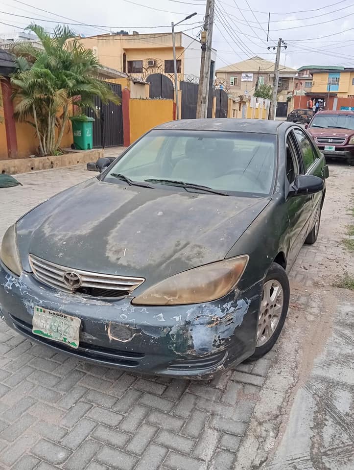 A picture of Toyota Camry 2004 09054348031