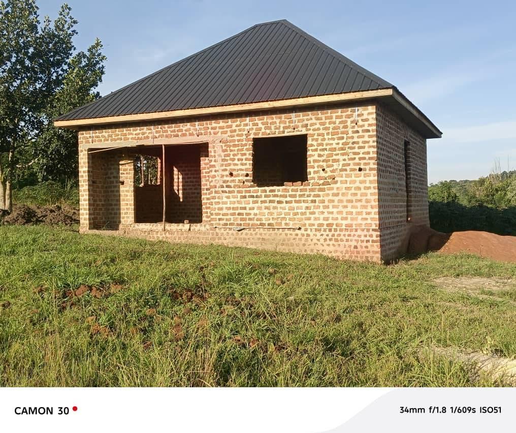 houses matugga