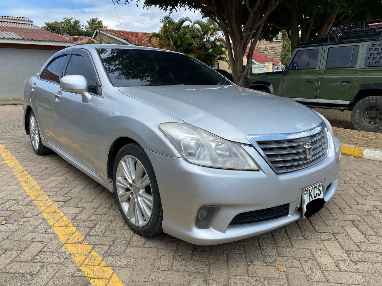 toyota crown