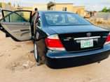 A picture of Toyota Camry 06