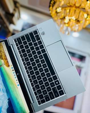 A picture of Hp Elitebook 830 G7 0758840296