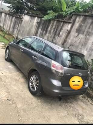 A picture of Belgium Grade 2008 Toyota Matrix buy and drive nothing to