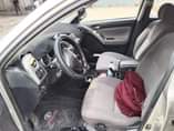 A picture of Toyota Matrix 2005 oye