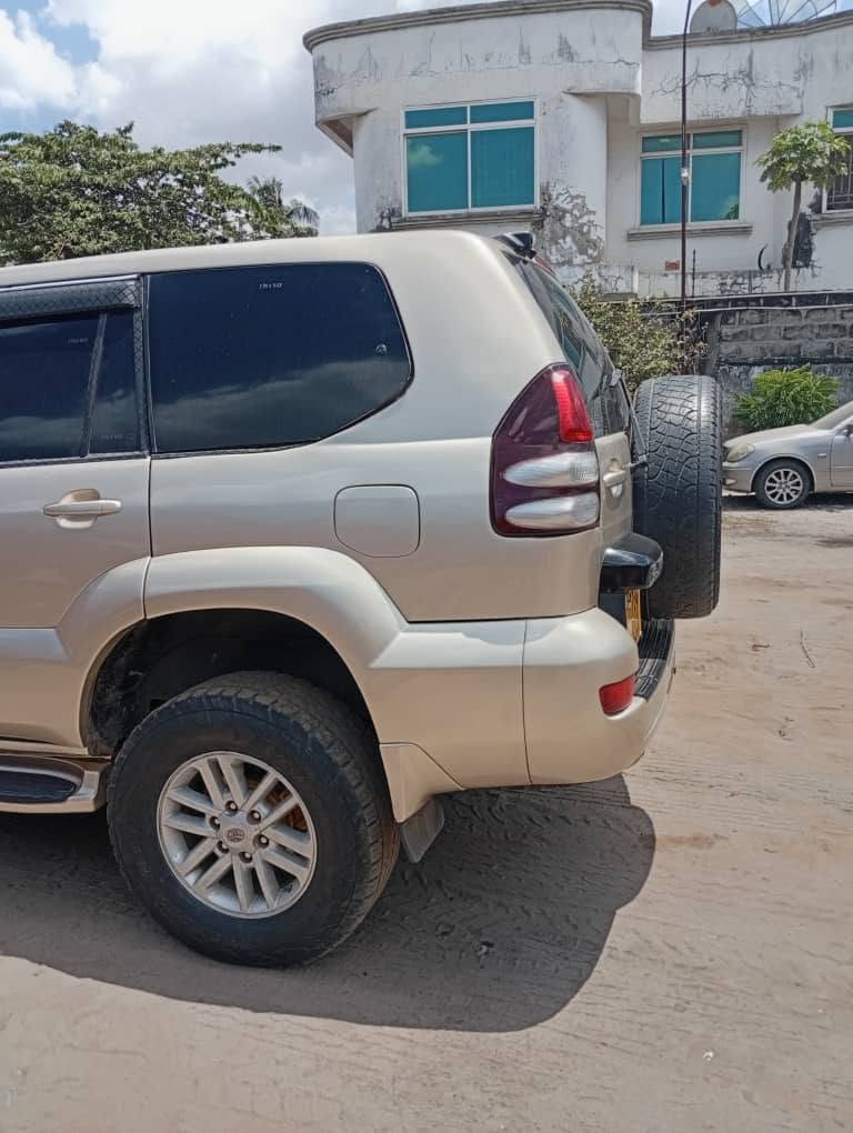 A picture of Landcruiser Prado for sale