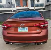 A picture of Hyundai Sonata Sport Limited 2015 First body With Original duty