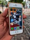 A picture of iPhone SE