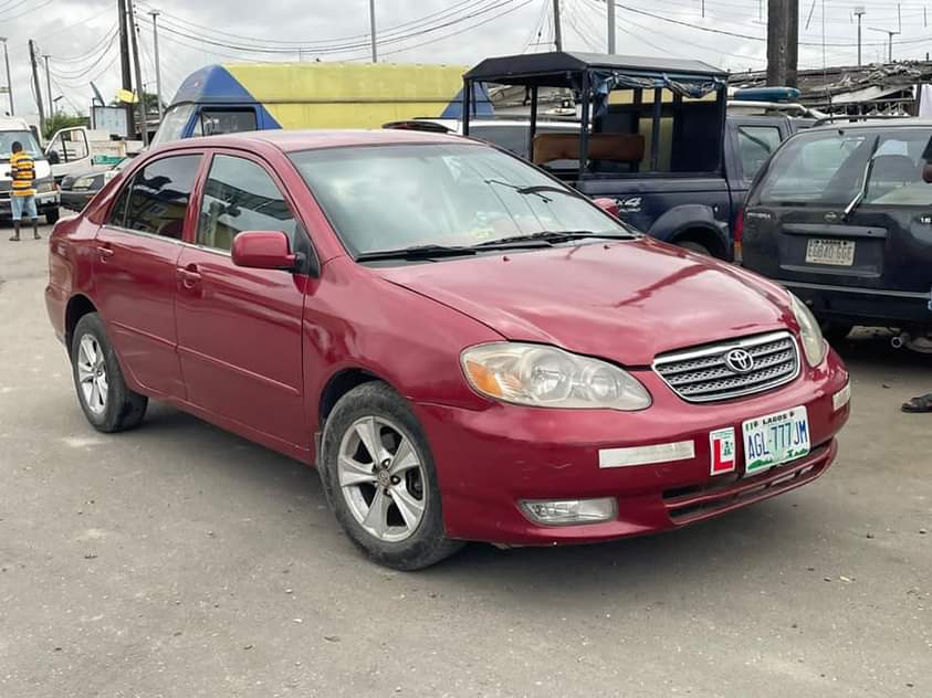 A picture of Good deal Clean 2004 Toyota Corolla Uber Spec Absolutely buy