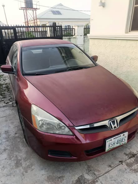 A picture of Honda Accord DC 2007 model First body Everything is working