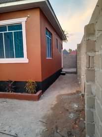 A picture of Nyumba inauzwa ipo Dar chanika nyebulu..