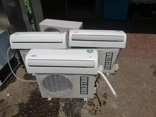 A picture of EX UK air conditioner