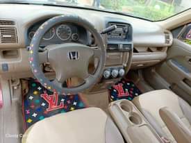 A picture of HONDA CR V