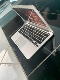 A picture of Macbook air 2015