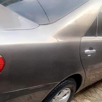 A picture of Toyota Camry 2006 model le version v4