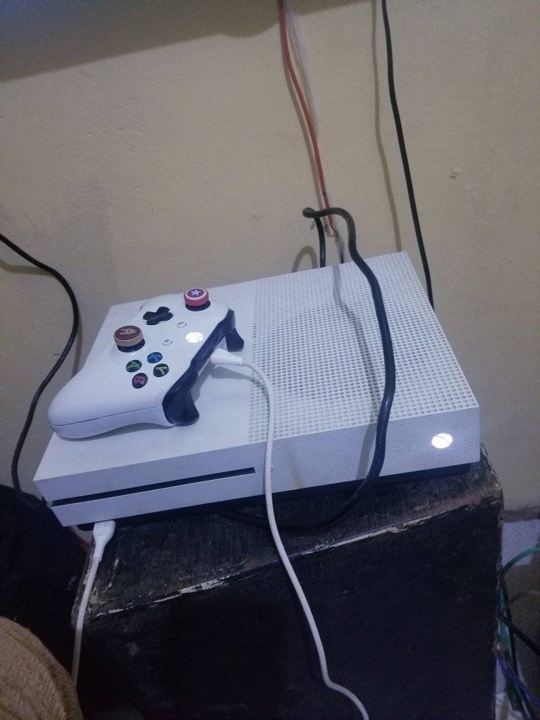 A picture of Xbox one s