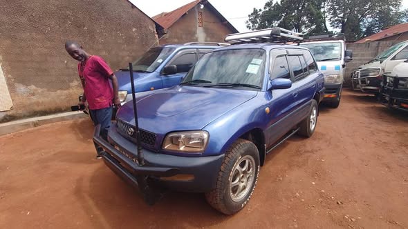 A picture of Toyota Rav4