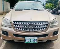 A picture of Clean registered PURE FIST BODY 2008 ml350 Buy and drive