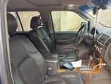 A picture of Nissan pathfinder LE 2005 model