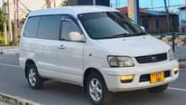 A picture of TOYOTA NOAH BEI 15 5
