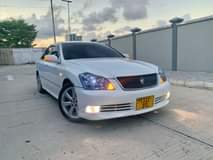 A picture of TOYOTA CROWN ATHLETE
