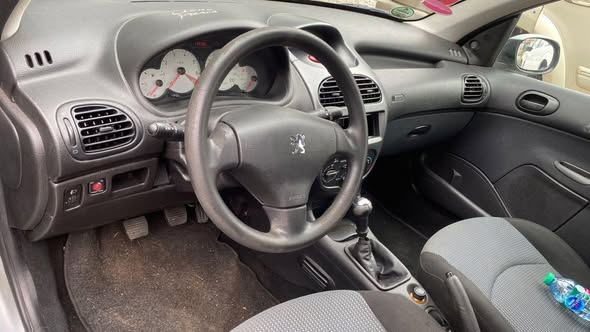 A picture of Foreign Used Peugeot 2006