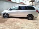 A picture of 2004 model sienna with AC front wheel drive nothing to