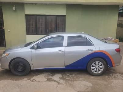 A picture of First body Toyota Corolla 2010 with a sound engine gear