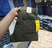 A picture of Kadeti Kali Original 1TSH 25 000 2Size 30 42 Tupigie