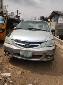 A picture of Honda city 2006