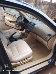 A picture of Awoof sales pure first body 2004 model Honda Accord Sound