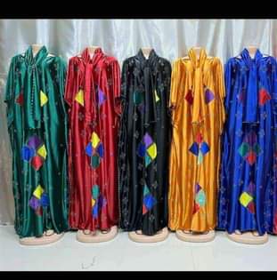 A picture of free dresses