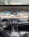 A picture of CLEAN REGISTERED TOYOTA HIGHLANDER 2015 MODEL FIRST BODY 10 7M