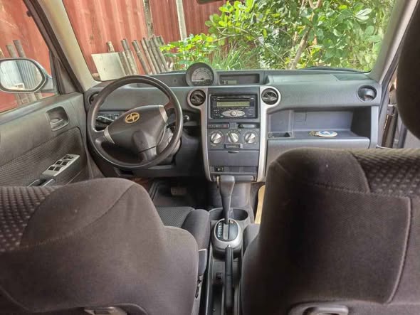 A picture of 2005 Toyota Scion