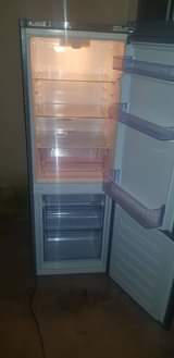 A picture of Defy fridge working pefect condition