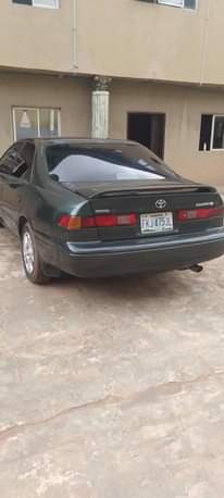 A picture of Toyota Camry tiny night v4 engine gear AC working perfect