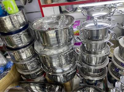 A picture of Food flasks and stainless dishes 0704297488