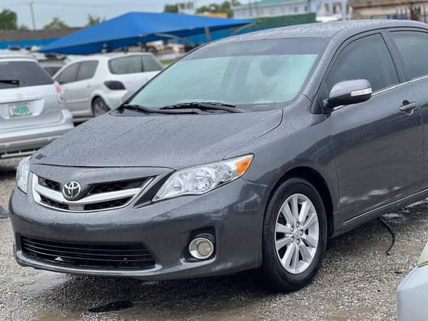 A picture of QUICK SALE A Neatly Used Toyota Corolla Le 2011 Model