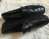 A picture of Shoes
