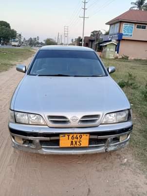 A picture of Nissan inauzwa Contact 0716574262 Idd lugebe Tegeta