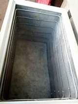 A picture of FRIZER INAUZWA KWA BEI YA HASARA