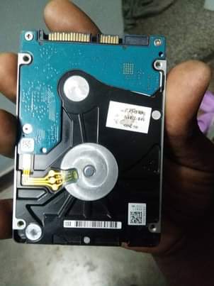 A picture of SEAGATE HARD DISC