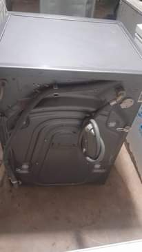 A picture of Hisense 9kg washing machine