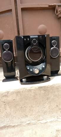 A picture of Seapiano kubwa hii hapa bluethooth flash fm radio ni mziki
