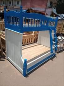 A picture of Deckers available