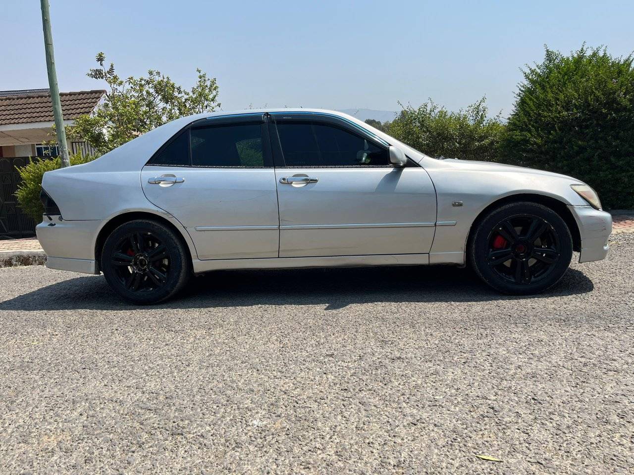 A picture of ALTEZZA