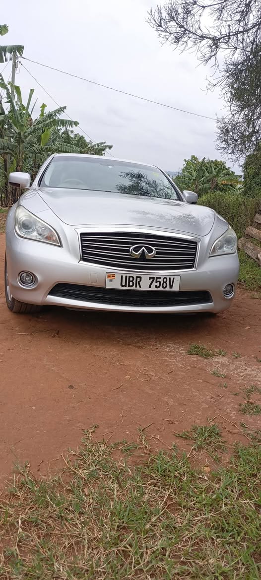 A picture of Nissan Fuga 2010