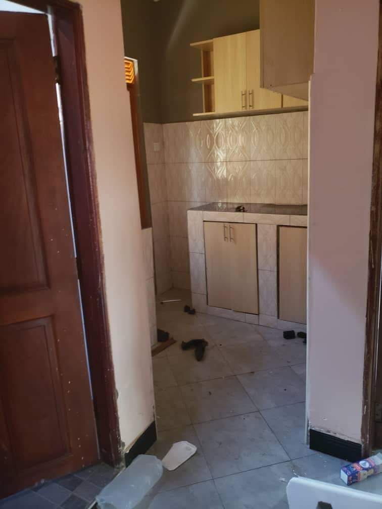 A picture of Double room for rent in Kisaasi